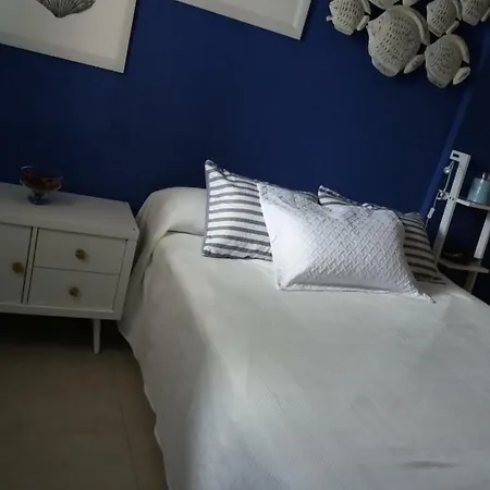 Apartamento Denia. Frente Club Nautico Con Vistas Al Mar, Terraza Y Piscina Denia