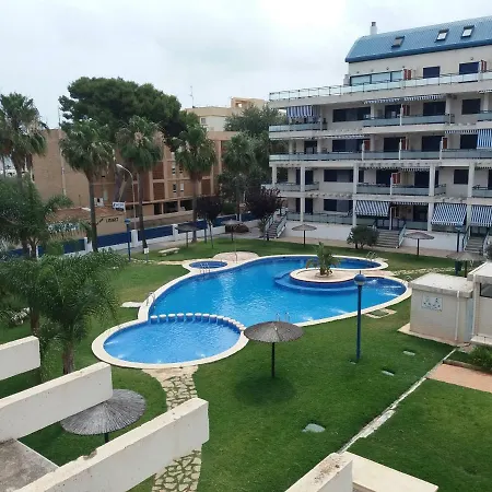 Apartamento Denia. Frente Club Nautico Con Vistas Al Mar, Terraza Y Piscina Denia