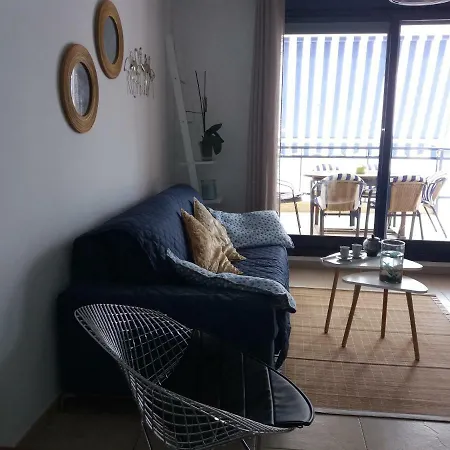 Apartamento Denia. Frente Club Nautico Con Vistas Al Mar, Terraza Y Piscina *